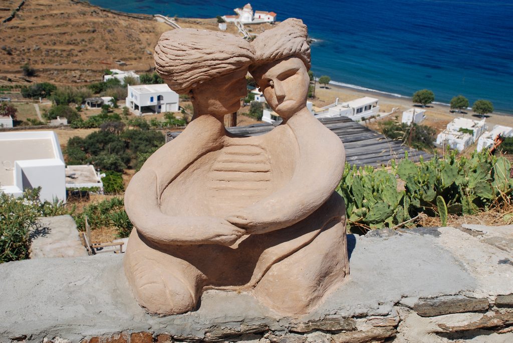 ΚΥΘΝΟΣ- Ένα κυκλαδικό όνειρο
Ο γλύπτης Νίκος Κλάδης