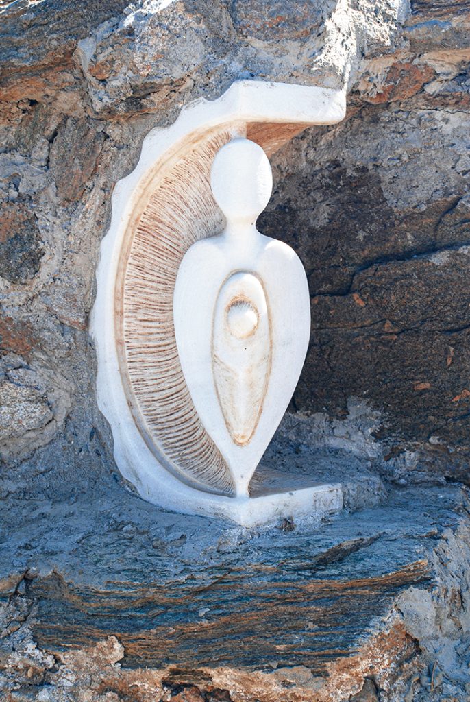 ΚΥΘΝΟΣ- Ένα κυκλαδικό όνειρο
Ο γλύπτης Νίκος Κλάδης