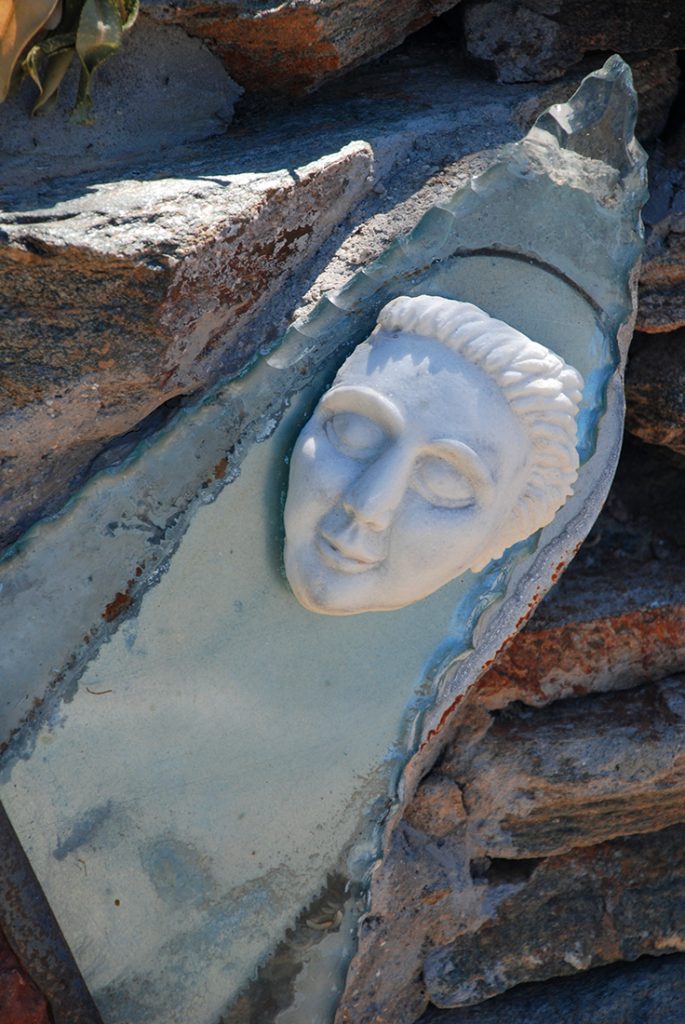 ΚΥΘΝΟΣ- Ένα κυκλαδικό όνειρο
Ο γλύπτης Νίκος Κλάδης