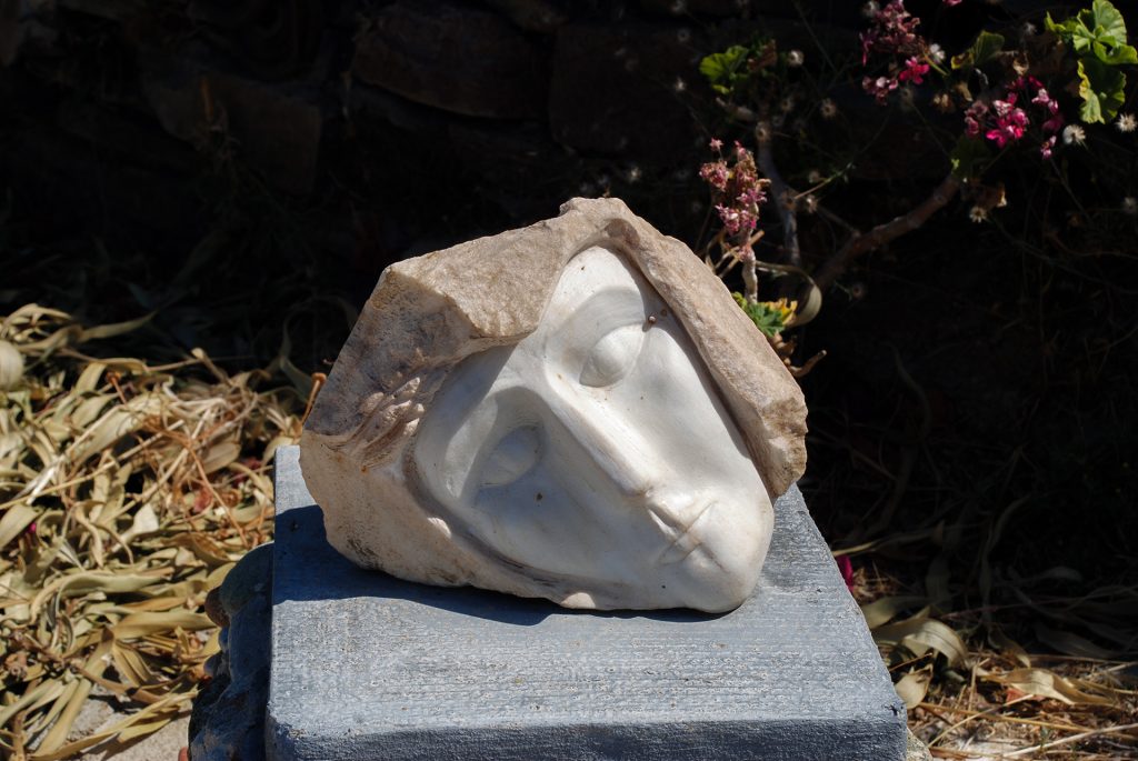 ΚΥΘΝΟΣ- Ένα κυκλαδικό όνειρο
Ο γλύπτης Νίκος Κλάδης